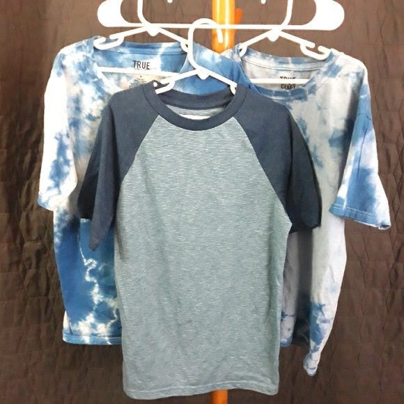 Other - True Craft & Urban Pipeline 3 Tees Bundle Med. 10/12